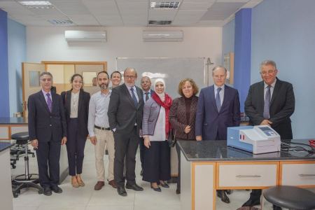 رئيس جامعة القدس يستقبل القنصل الفرنسي في القدس بحثًا للتعاون المشترك